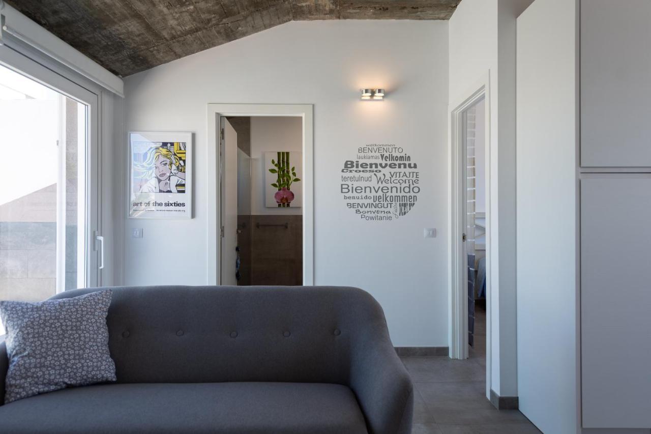 Durmiendo Sobre El Mar, Vivienda Riscos *