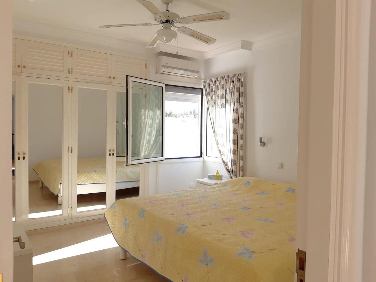 4 Bedrooms With Private Pool Enclosed Garden And Wifi At De Tirajana San Bartolome de Tirajana (Gran Canaria)