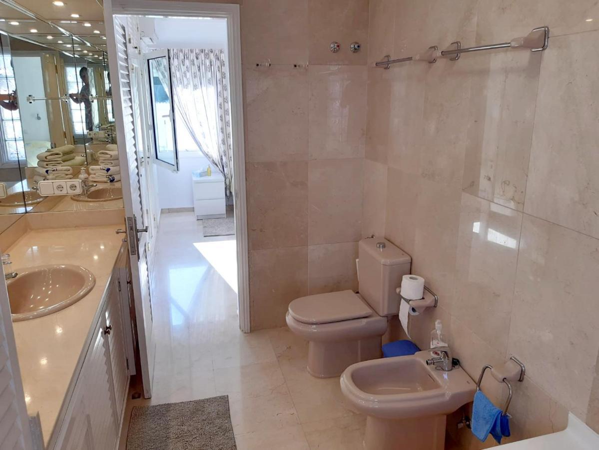 4 Bedrooms With Private Pool Enclosed Garden And Wifi At De Tirajana San Bartolome de Tirajana (Gran Canaria)