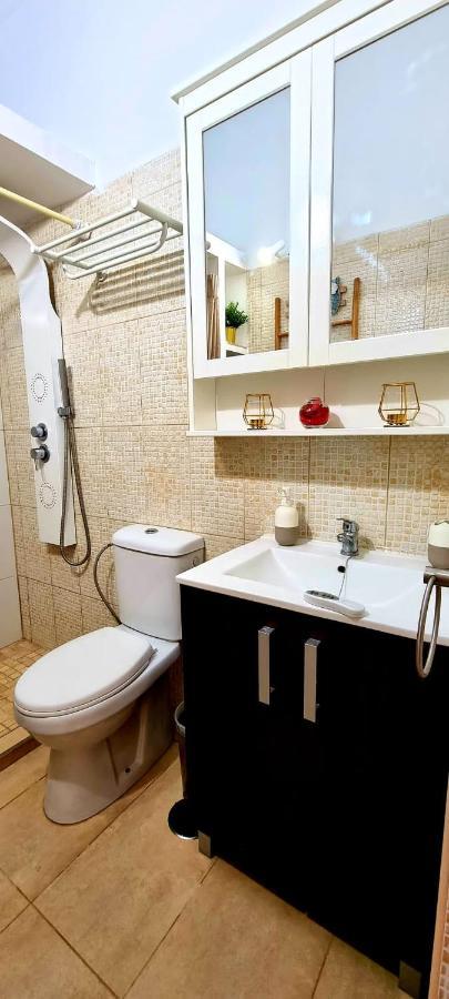 Casa vacanze Arguineguin, Two Bedrooms Bungalow, Pool & Wifi *