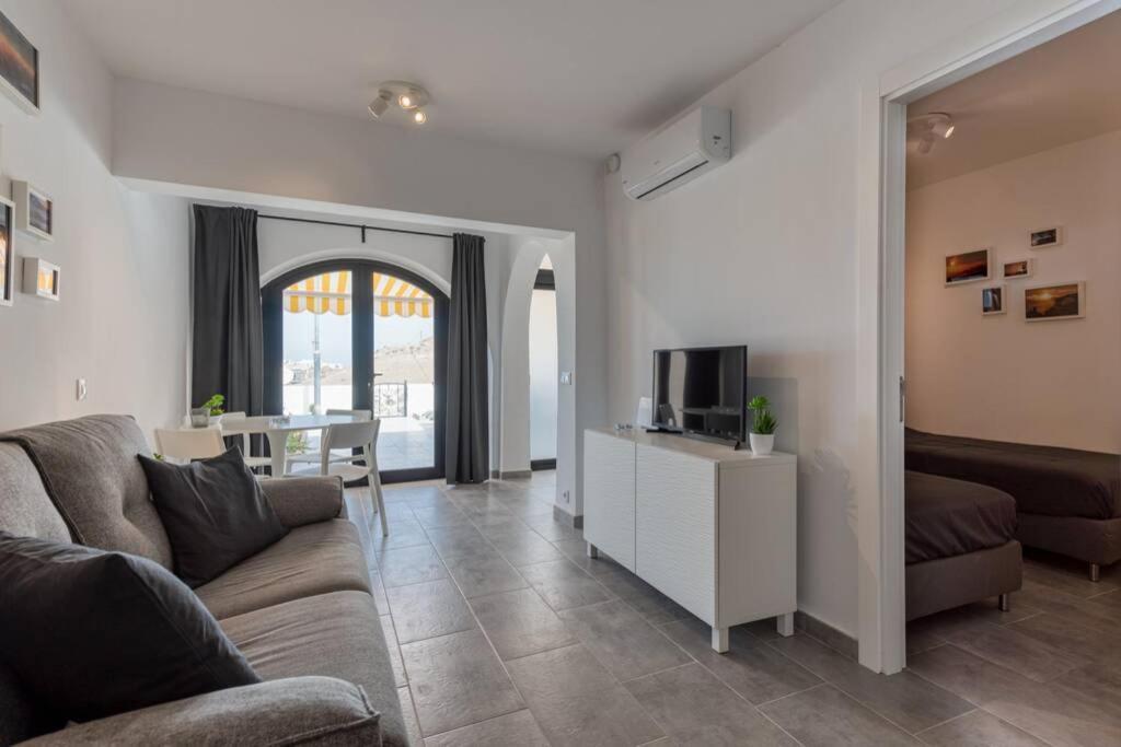 Apartment Casa Johan - With Amazing Views And Terrace Garden, Ac, Fast Fiber Wifi *