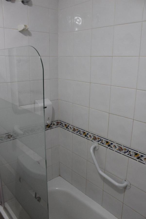 Martsaras- Playa-sardina. Apartamento Sardina