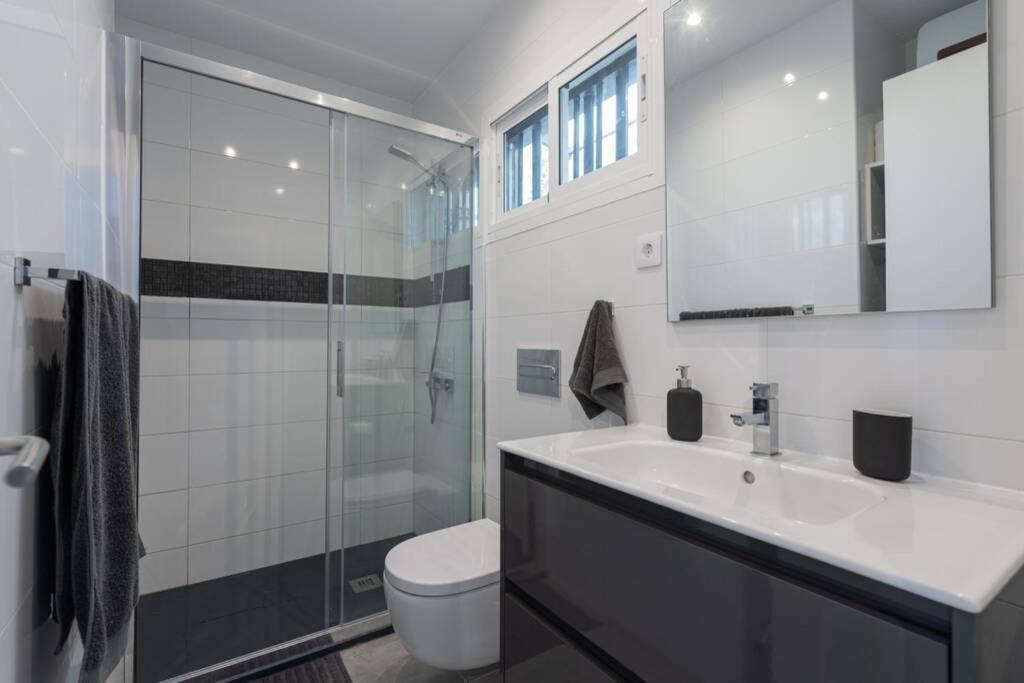 Casa Johan - With Amazing Views And Terrace Garden, Ac, Fast Fiber Wifi * Patalavaca