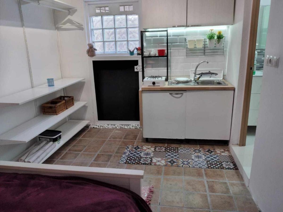 Estudio Cantera Auditorio Apartment *