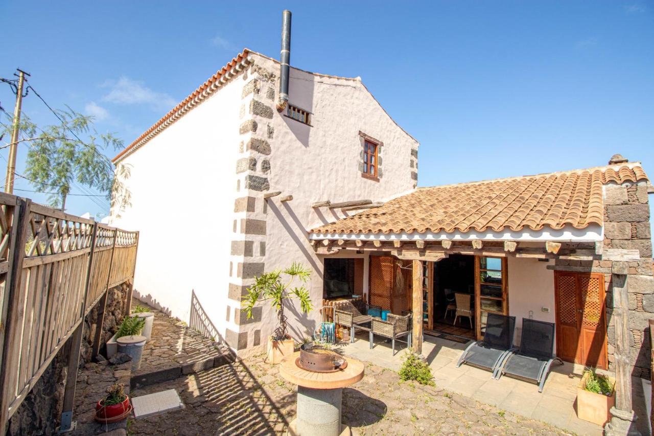 Villa Mountain Hideaway House In Moya (Gran Canaria)