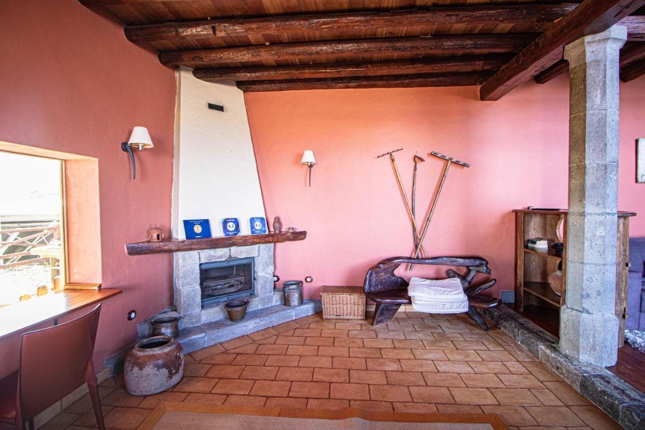 Mountain Hideaway House In Villa Moya (Gran Canaria)