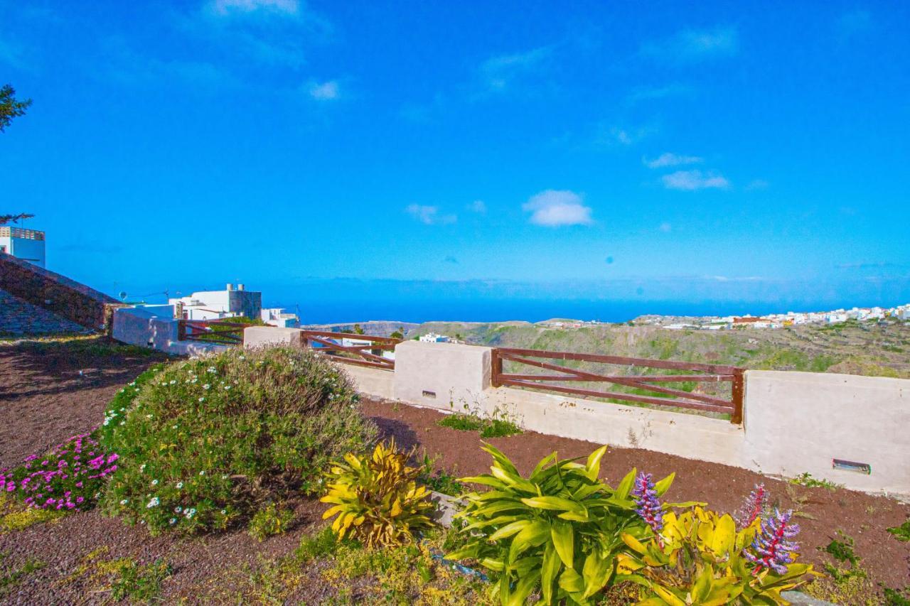 Mountain Hideaway House In Moya (Gran Canaria)