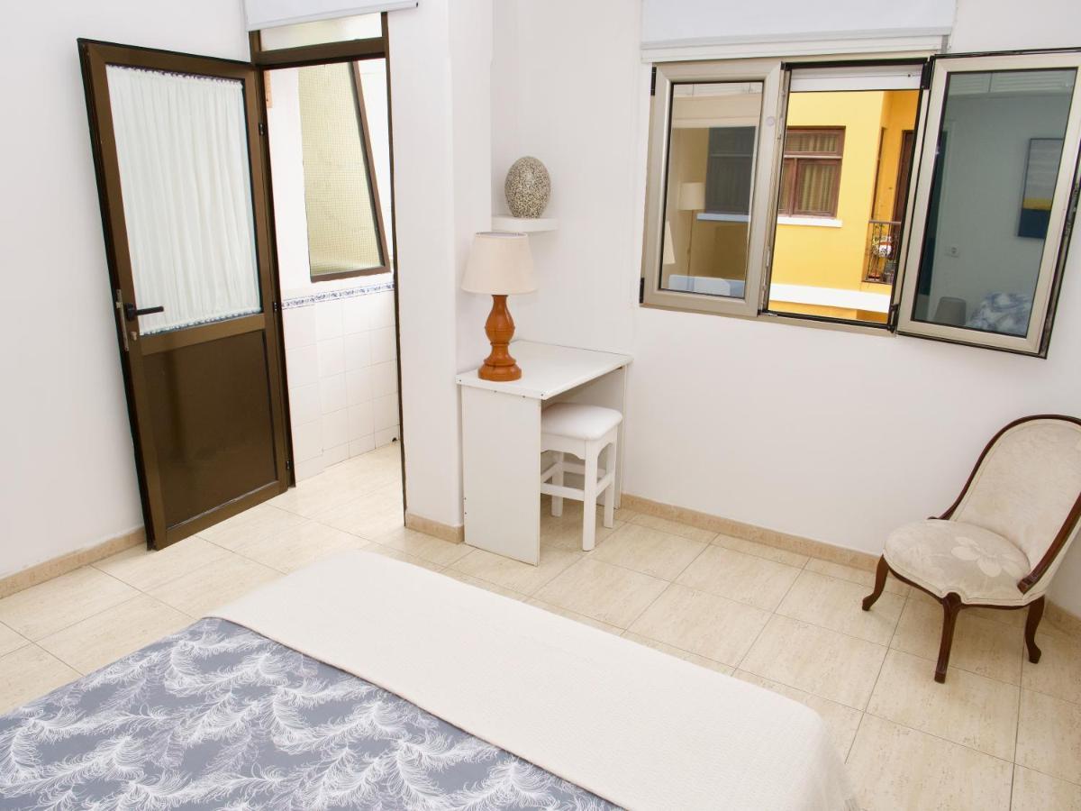 Playa Alcaravaneras Apartamento *