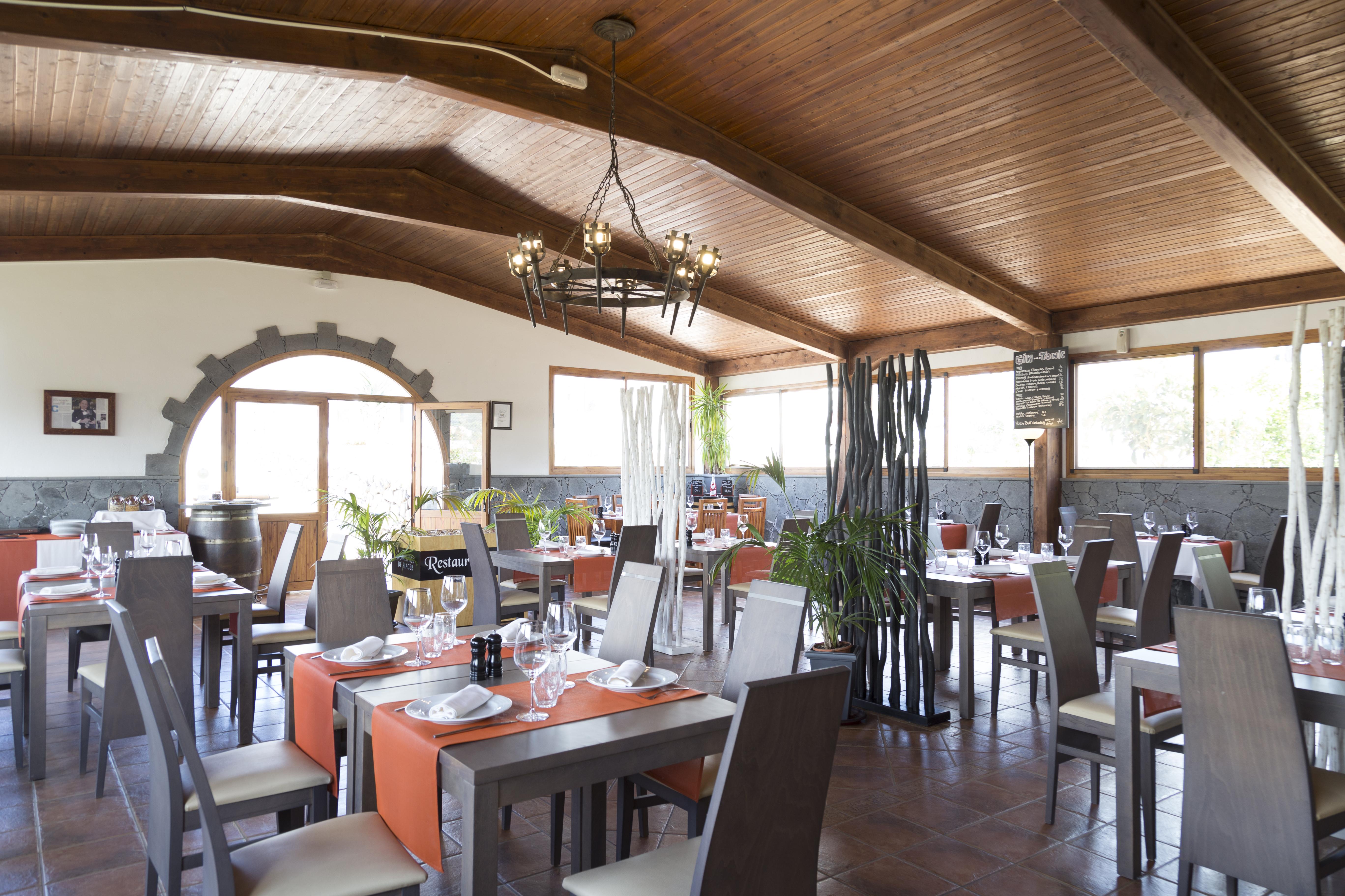 Melva Hotel