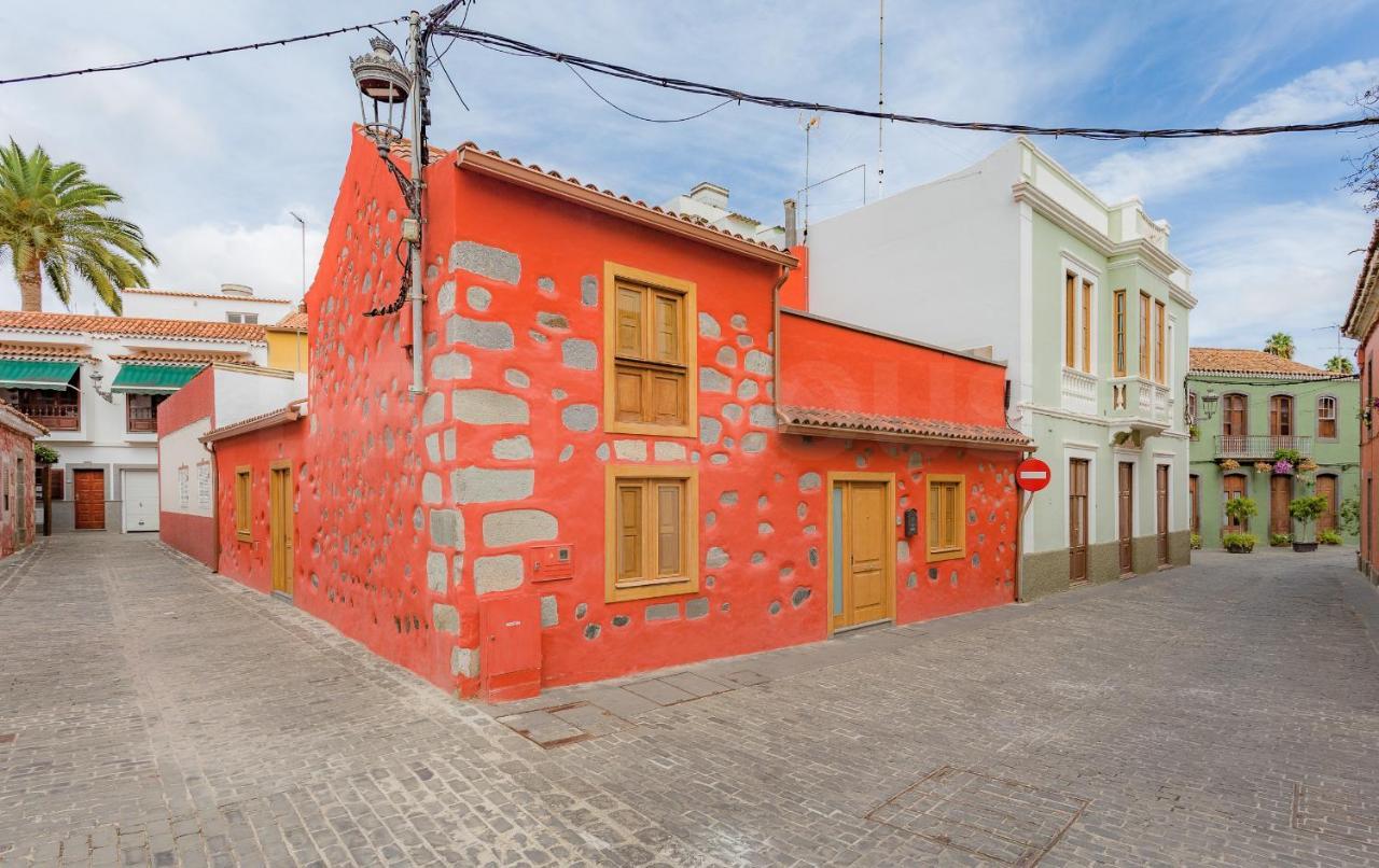 Flatguest La Casona Roja Casa vacanze