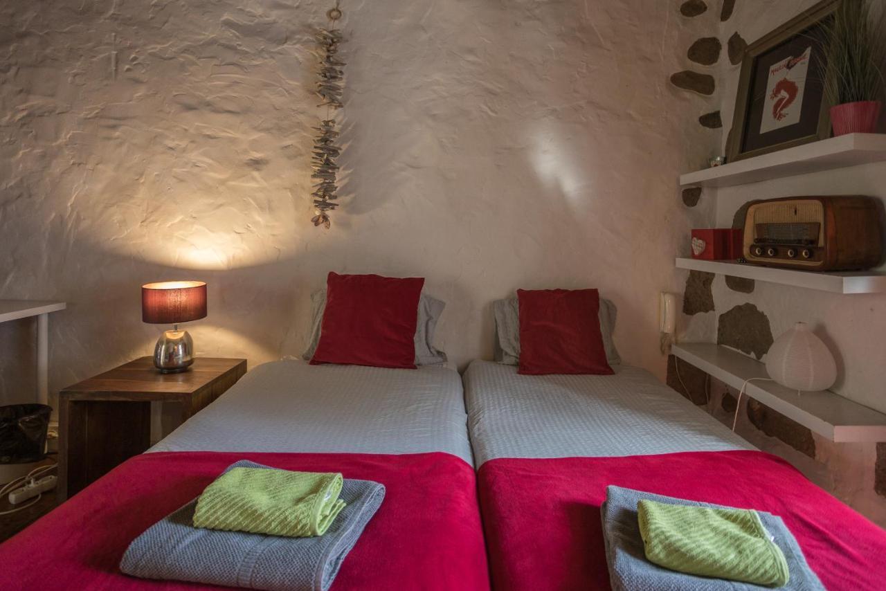 Flatguest La Casona Roja Santa Brígida