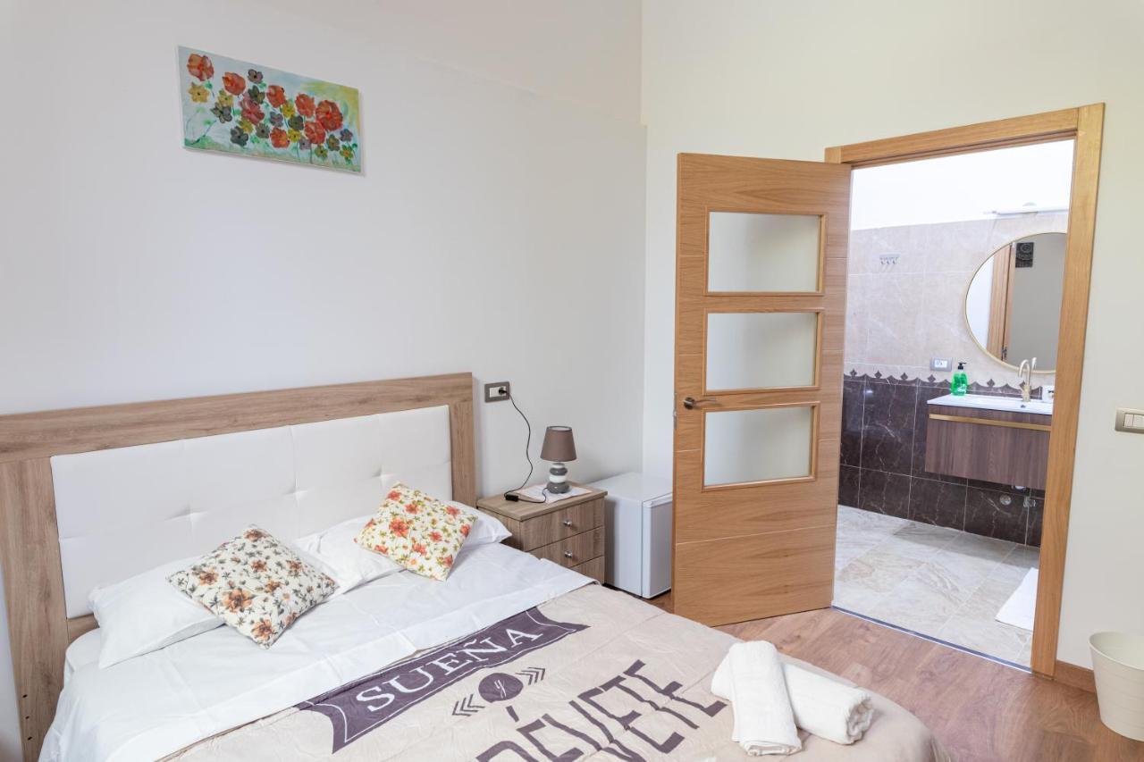 Santa Ana Guest house