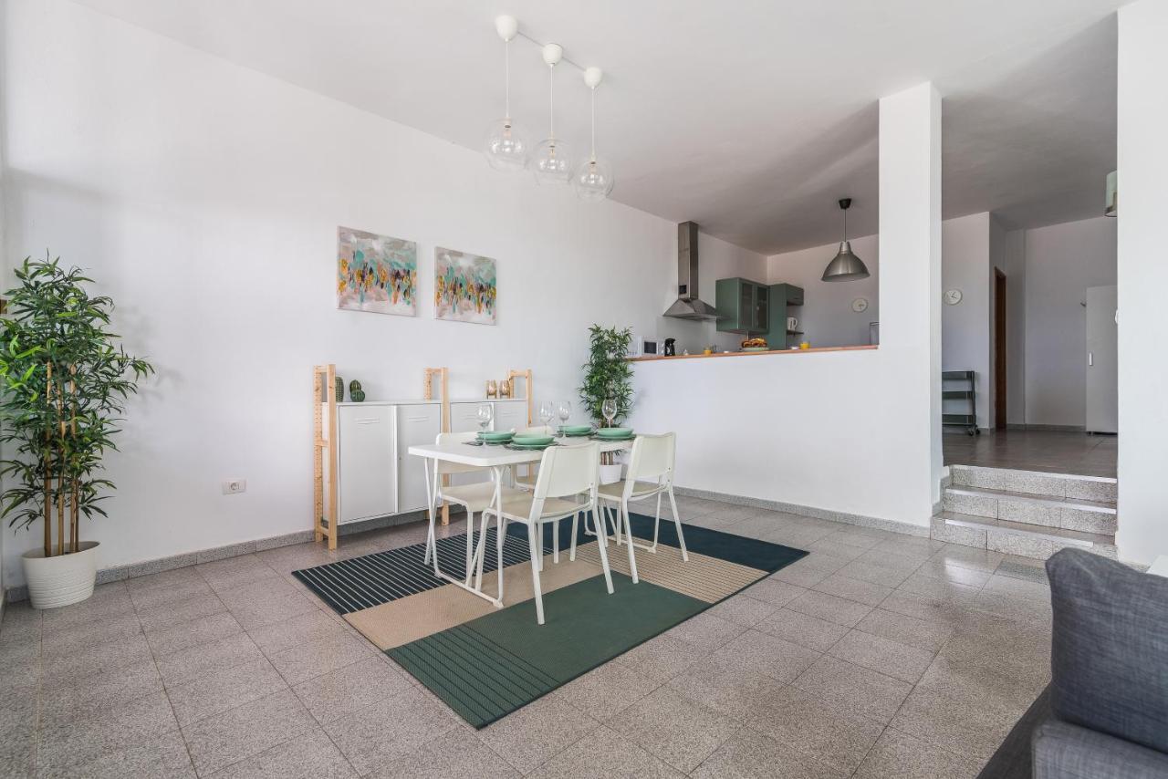 Home2book Lovely Beachfront Arinaga