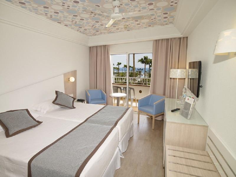 Riu Papayas 4*