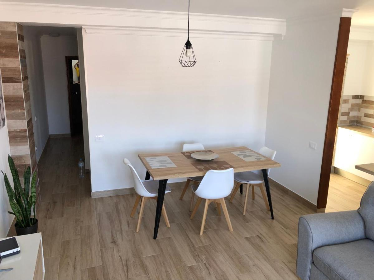 Precioso Apartamento En Residencial Con Piscina Apartamento *