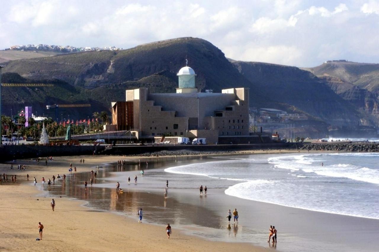 Fabulous Canteras First Beachfront Apartamento