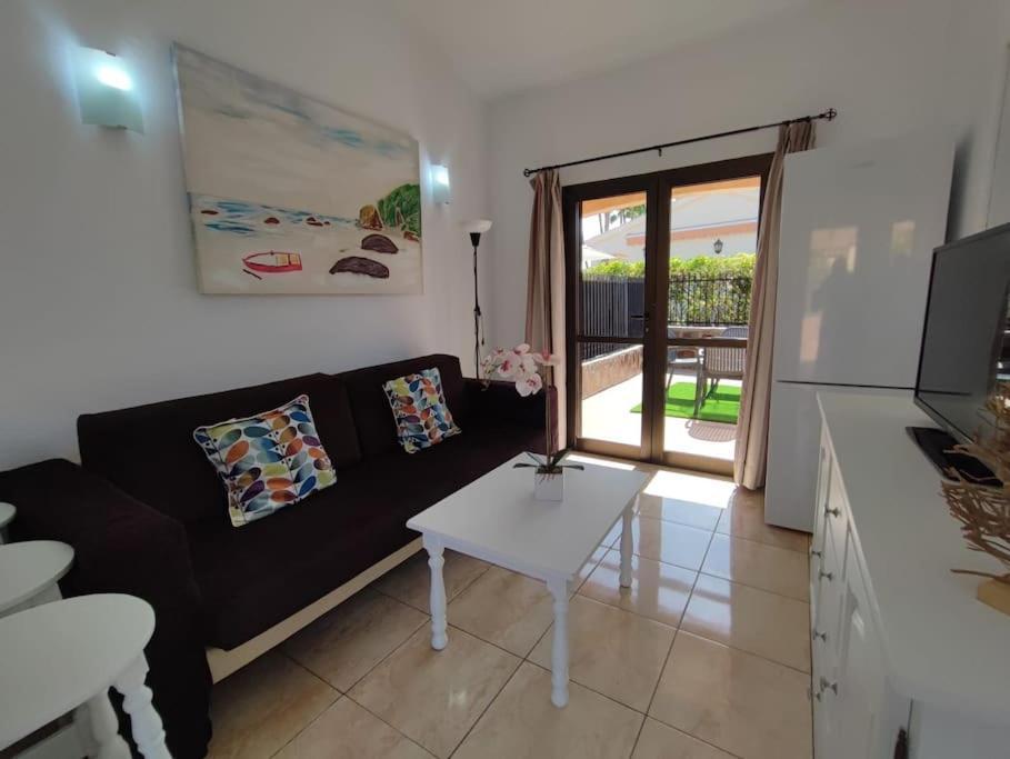 Santa Fe Next To Pool Apartment San Bartolome de Tirajana (Gran Canaria)