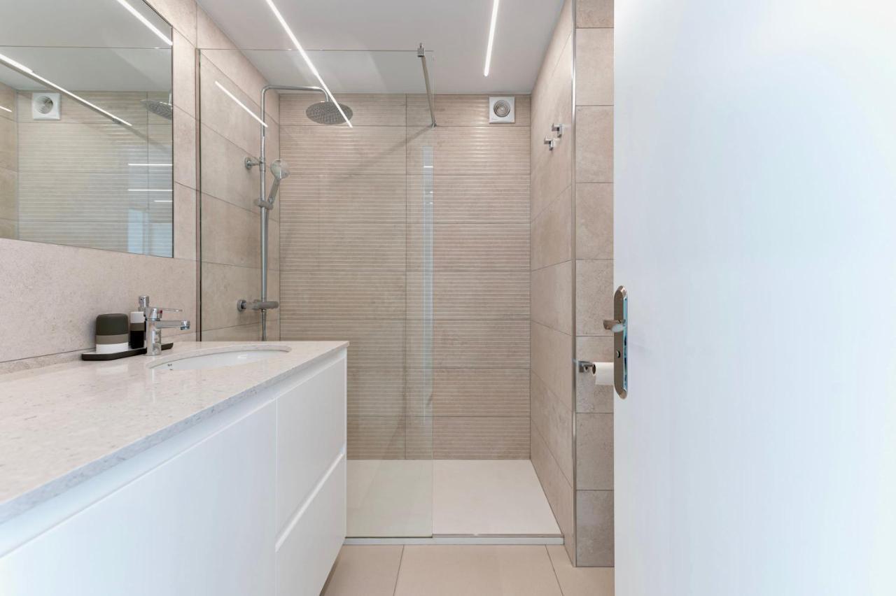 Brand New - Ocean Views - Sunset Facing Apartment Patalavaca