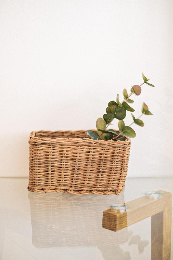 La Petite-home Near Airport-wifi-garage-elevator-homely Sardina