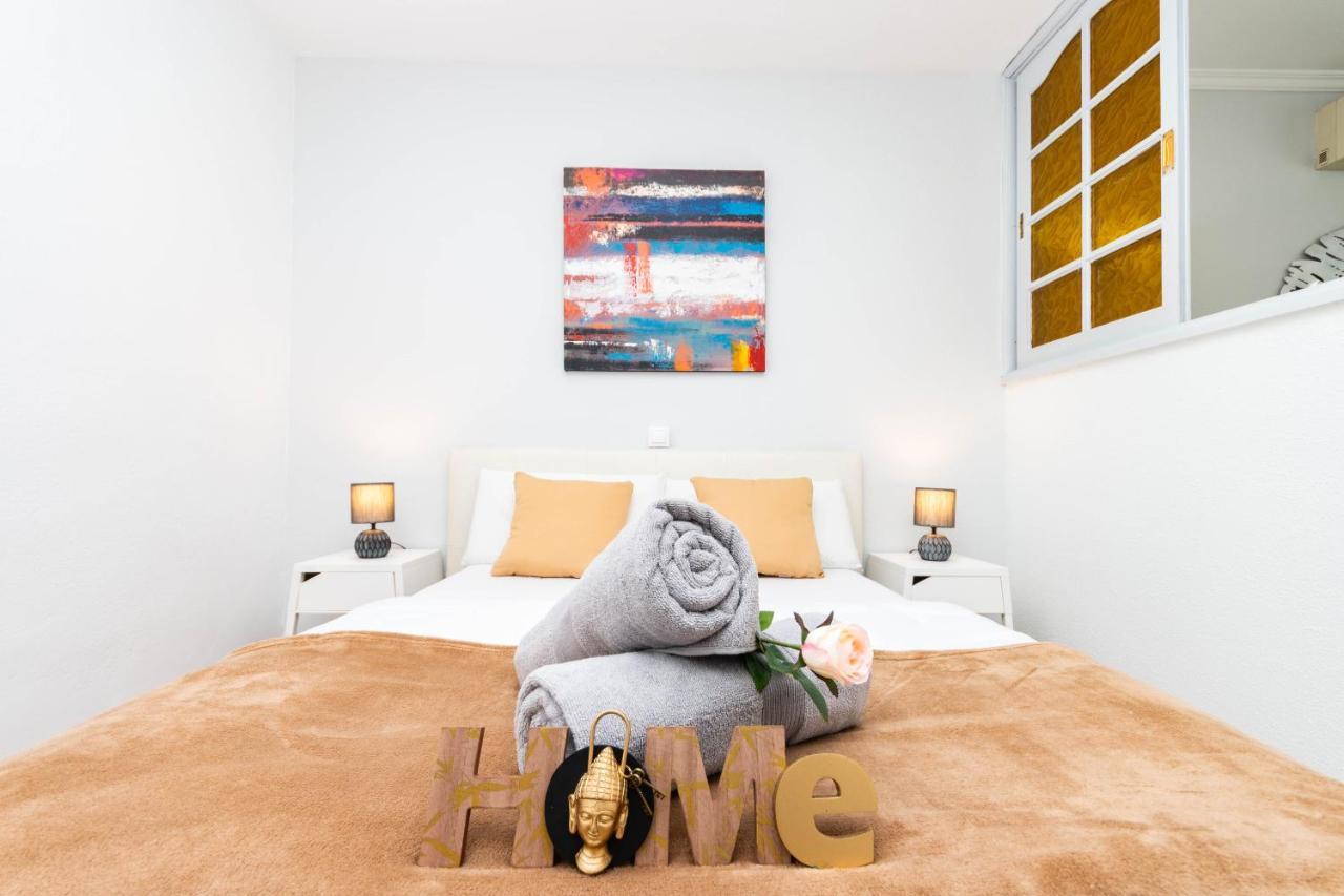 Serenity Yumbo - Europa 2min Yumbo - 5min From - Wifi Free - Air Conditioner - Private Services - Free Welcome Book - Cohote Conserjeria Gran Canaria Apartamento *