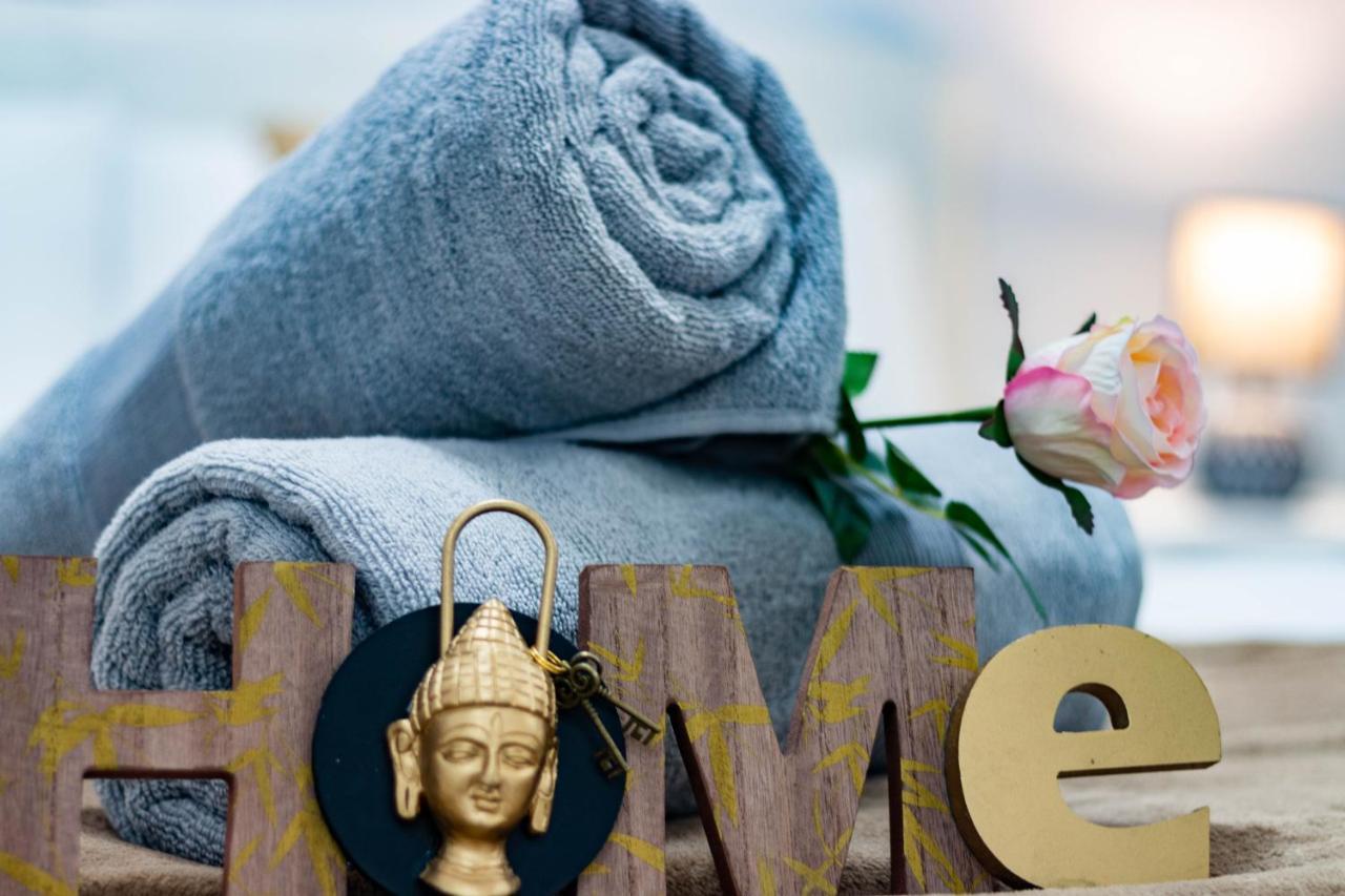 Apartamento Serenity Yumbo - Europa 2min Yumbo - 5min From - Wifi Free - Air Conditioner - Private Services - Free Welcome Book - Cohote Conserjeria Gran Canaria Playa del Inglés