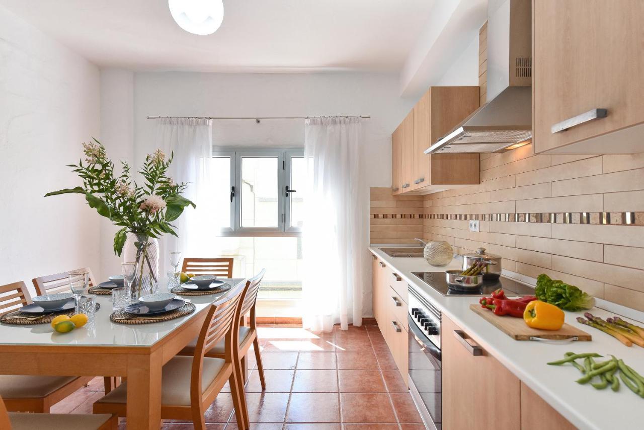 Deluxe En Granel * Cruce de Arinaga