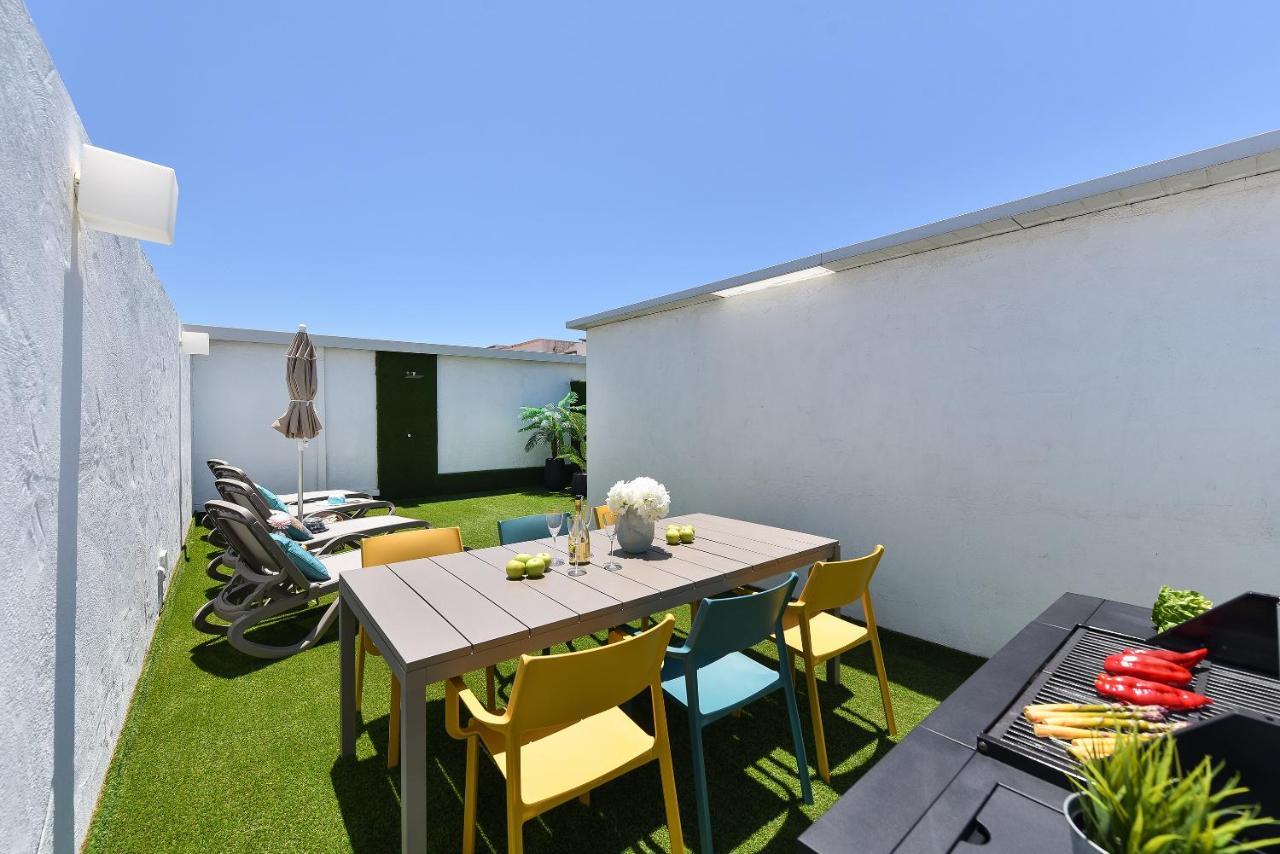 Deluxe En Granel * Cruce de Arinaga