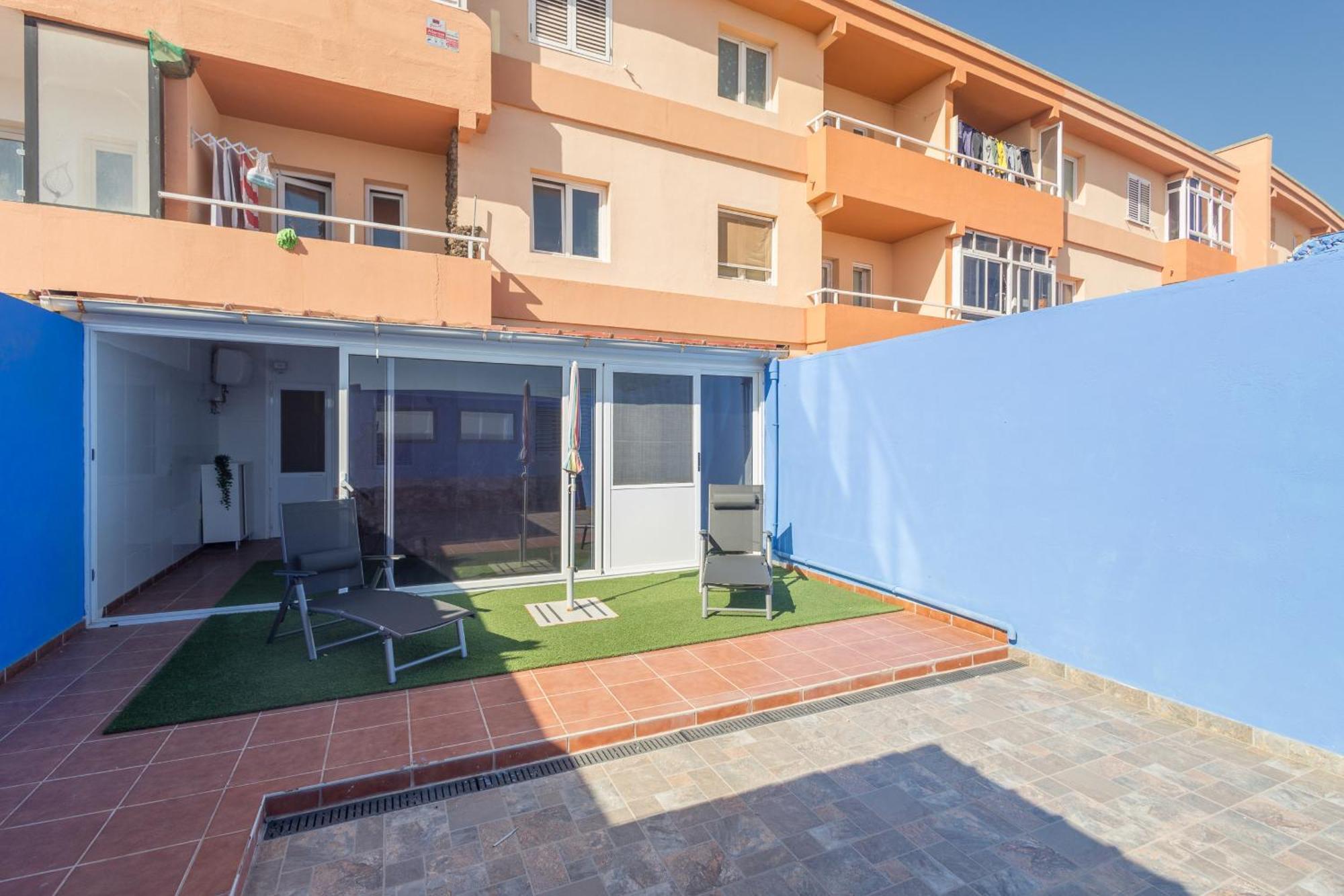 Playa El Burrero Con Terraza Y Solarium Privado *
