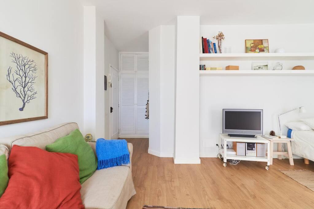 Living Canteras Homes - A Away From *