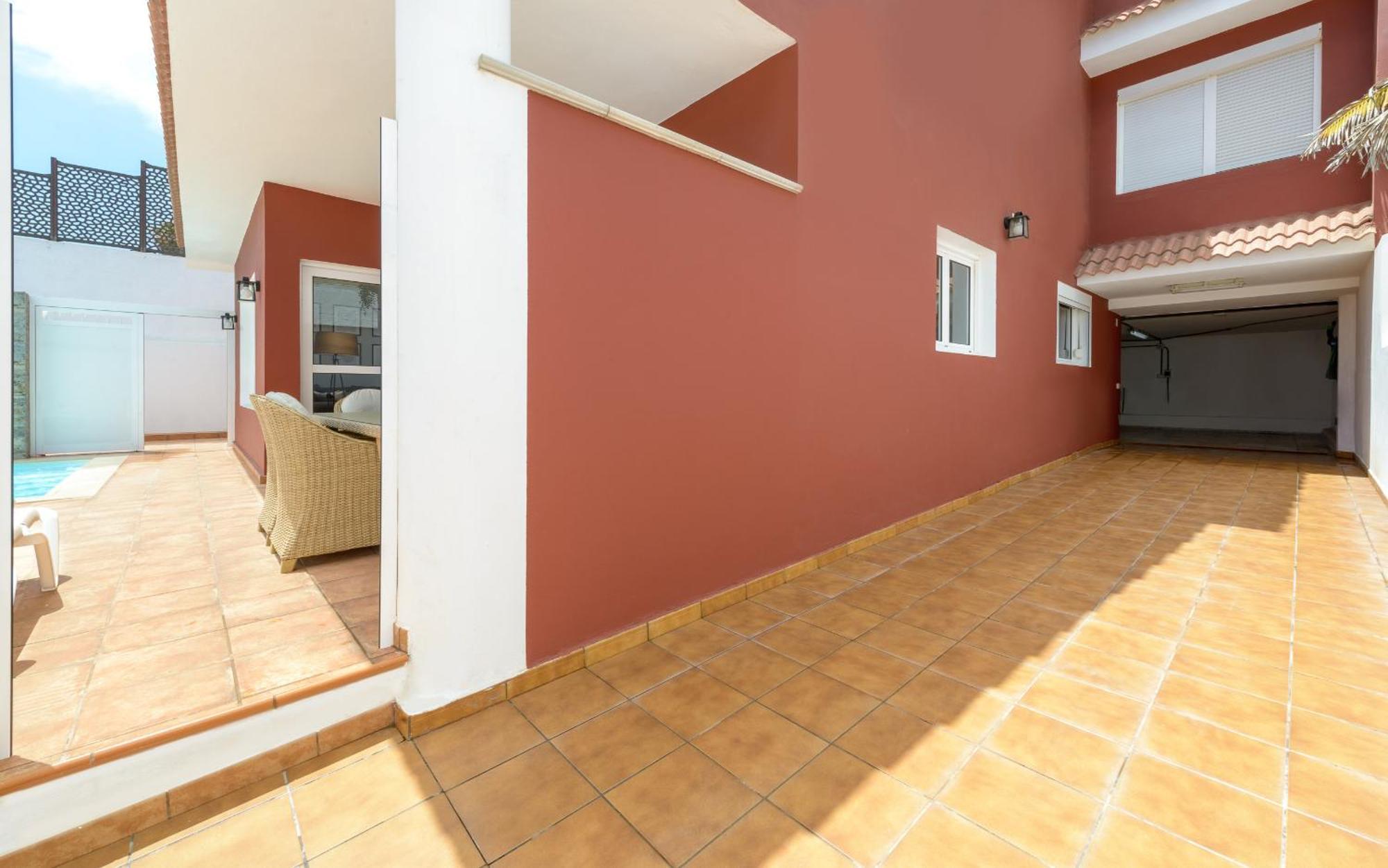 Villa Chale Con Piscina Junto A La Playa