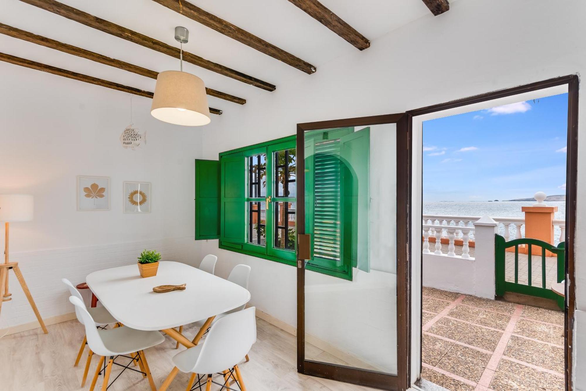 Home2book Bright House Facing The Ocean Taliarte Сasa de vacaciones