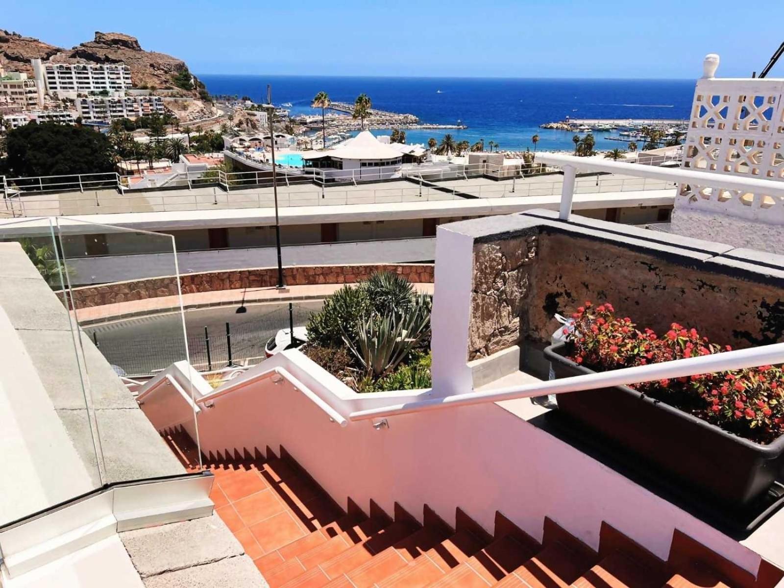 Piscina Infinita Paraiso Puerto Rico * Puerto Rico (Gran Canaria)