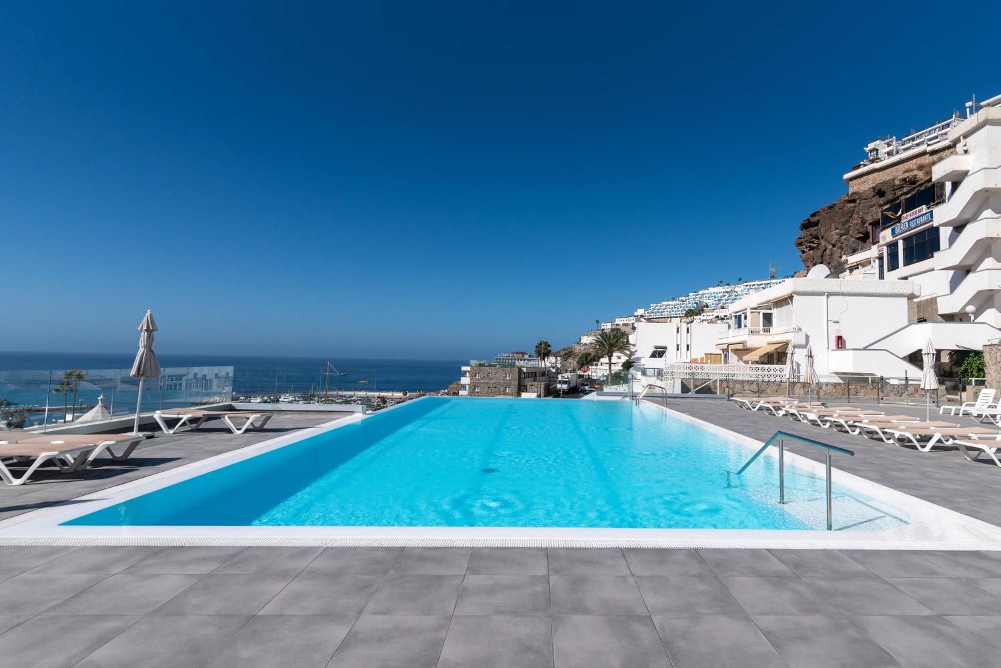 Piscina Infinita Paraiso Puerto Rico * Puerto Rico (Gran Canaria)