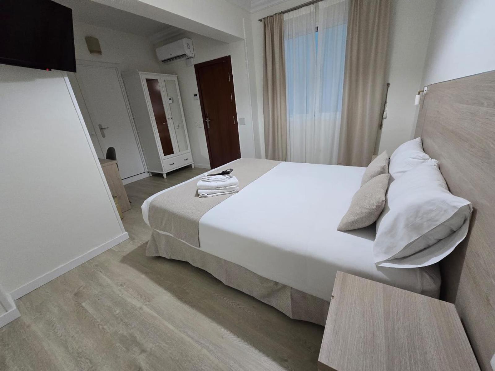 Blanca Paloma Hotel