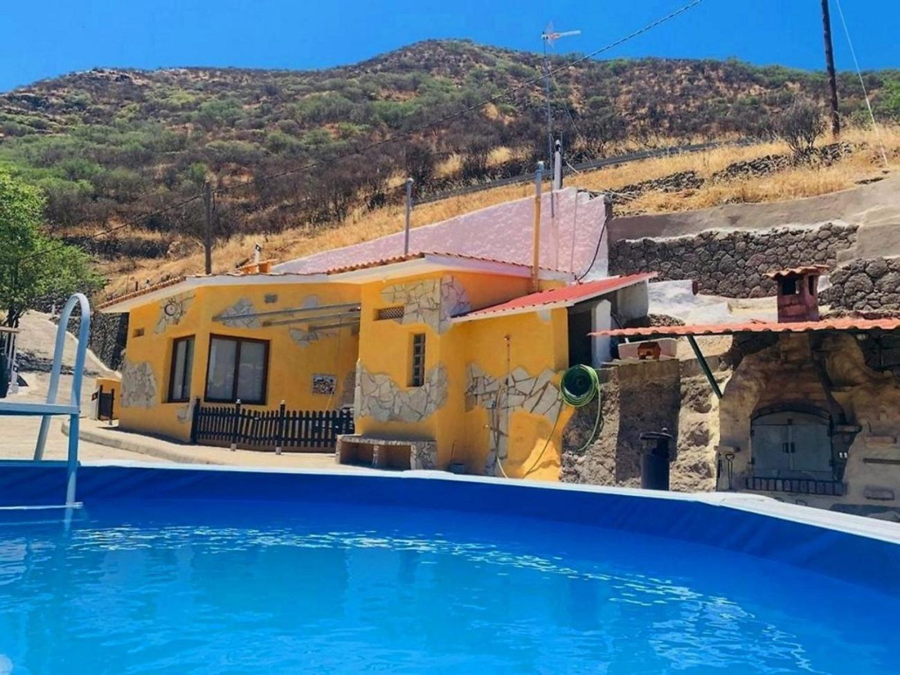Holiday home Exclusiva Casa 3hab Piscina, Bbq, Chillout, Senderismo En *