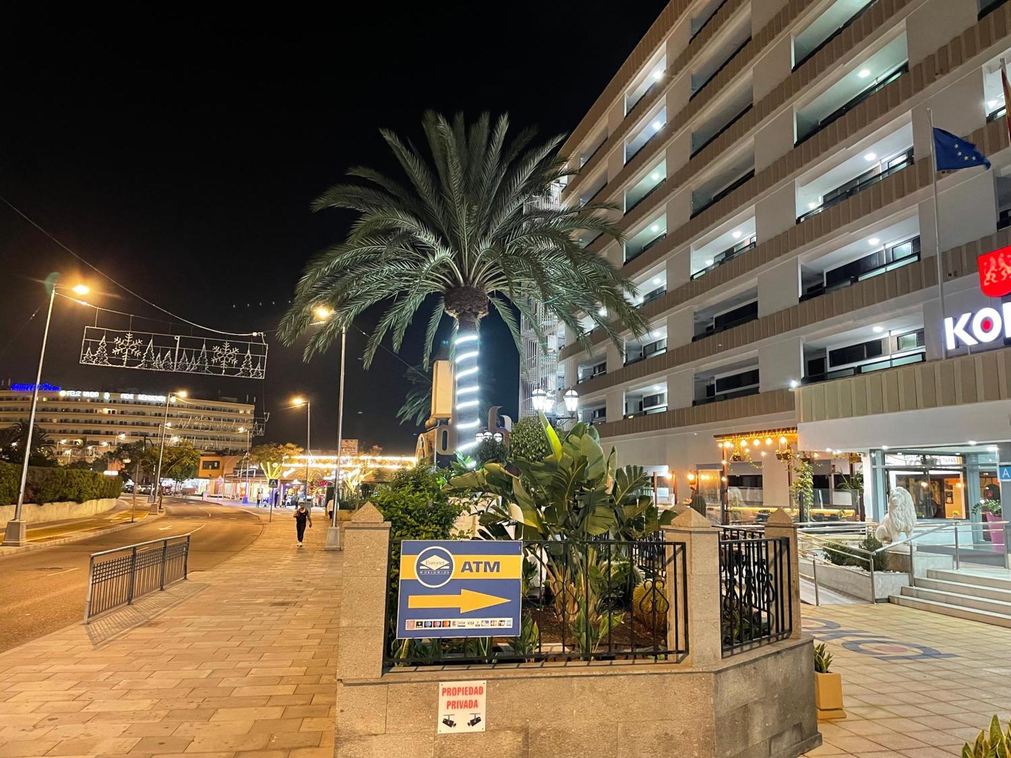Central Near The Beach Koka Apartamento *