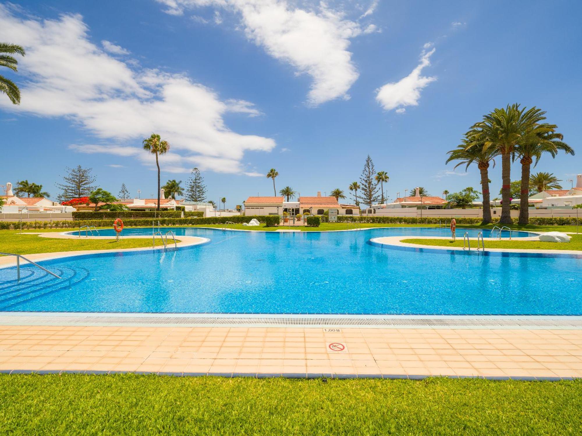 Exclusive Designer In Maspalomas By Pride