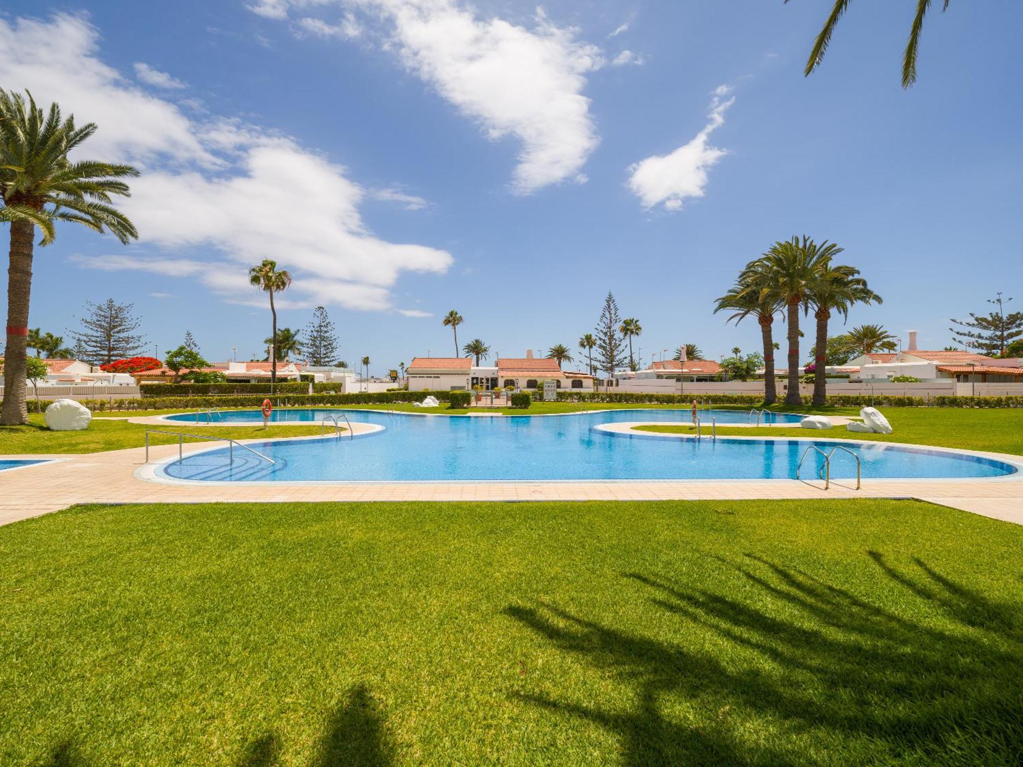 Exclusive Designer In Maspalomas By Pride