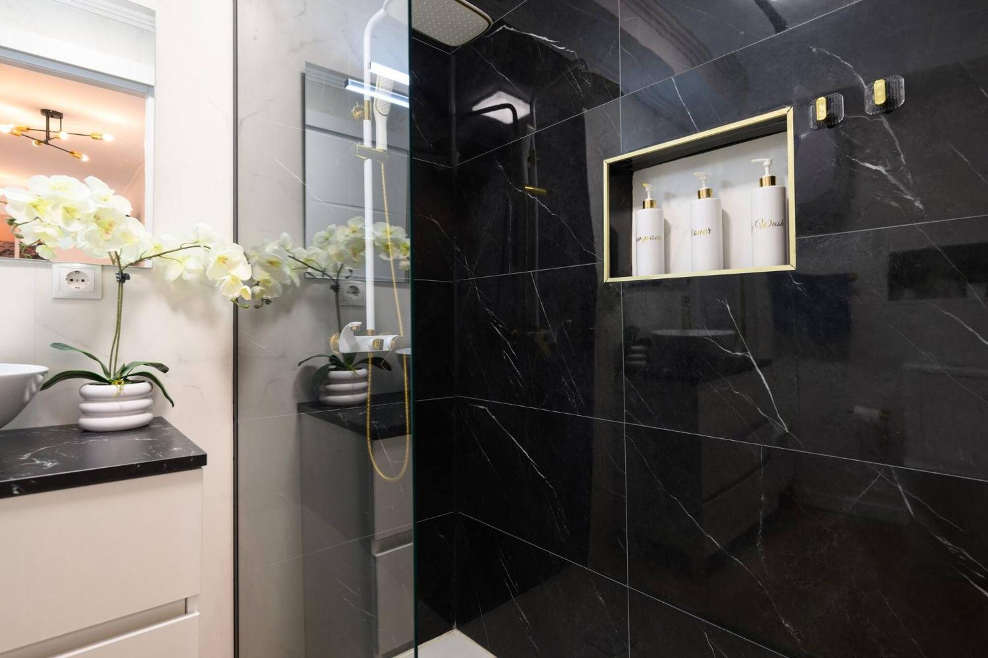 Charming In Old Town Triana San Telmo Apartment *