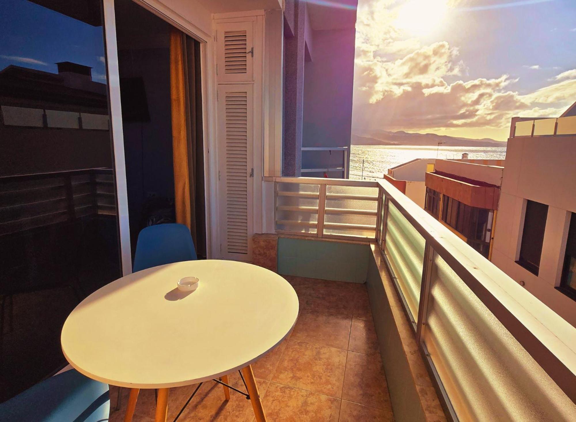 Apartment Casita Canaria Playa Beachfront Access & Lateral Ocean View With Terrace