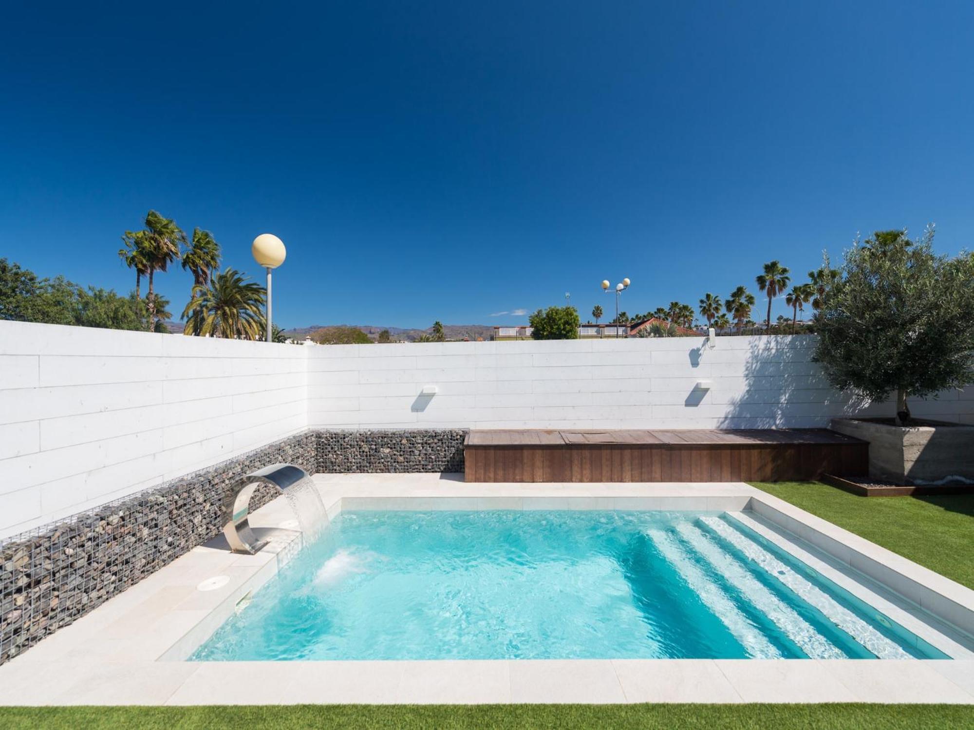 Modern In Maspalomas