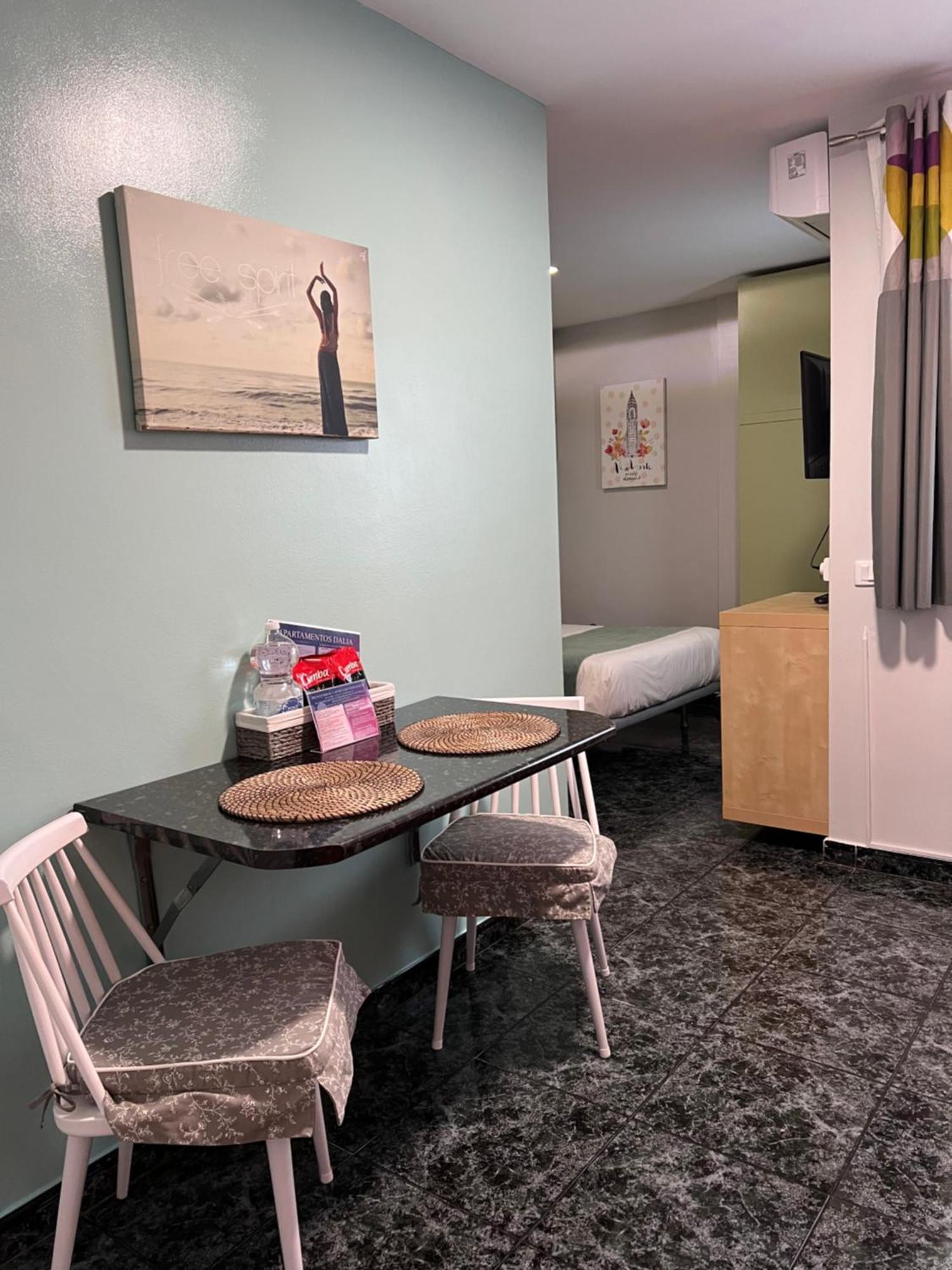 Apartment Estudios Dalia *
