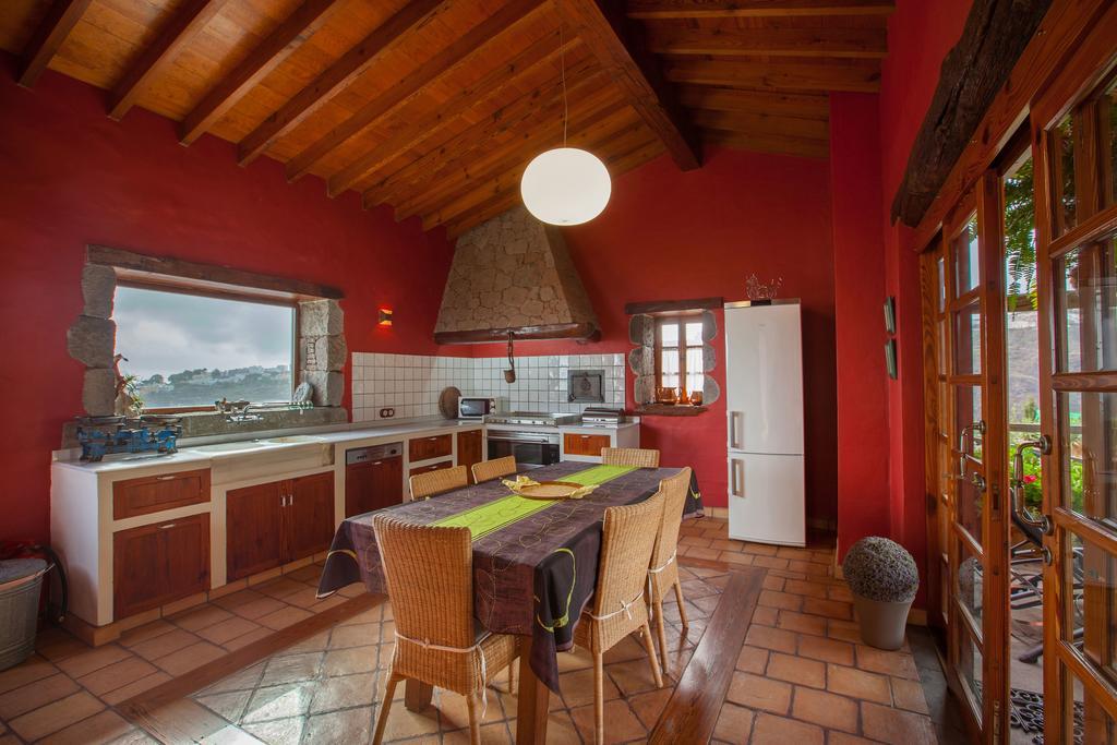 Mountain Hideaway House In * Moya (Gran Canaria)