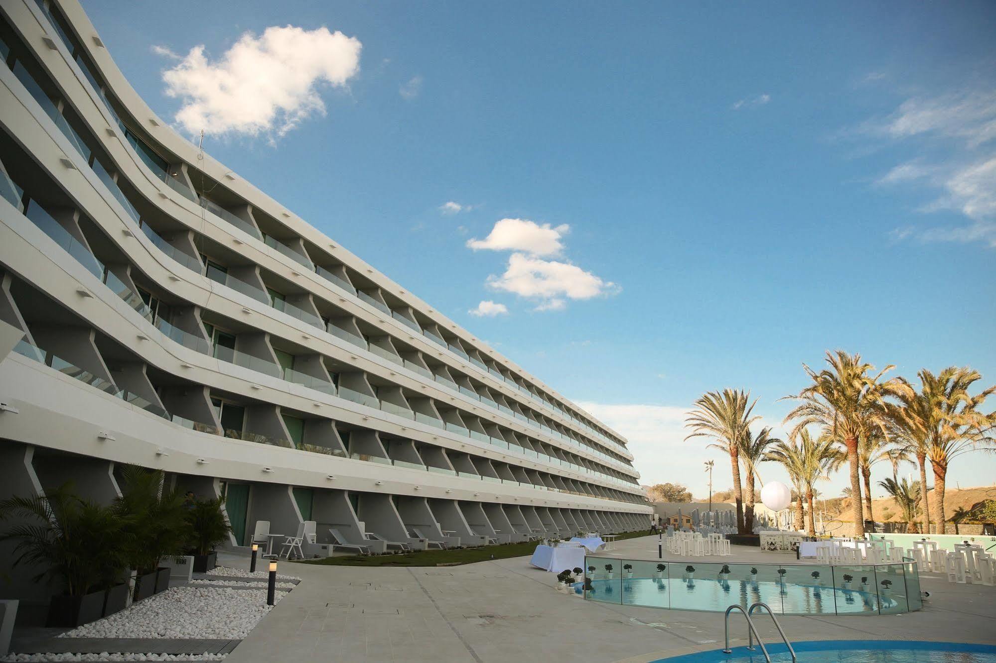 Hotel Santa Monica 4*