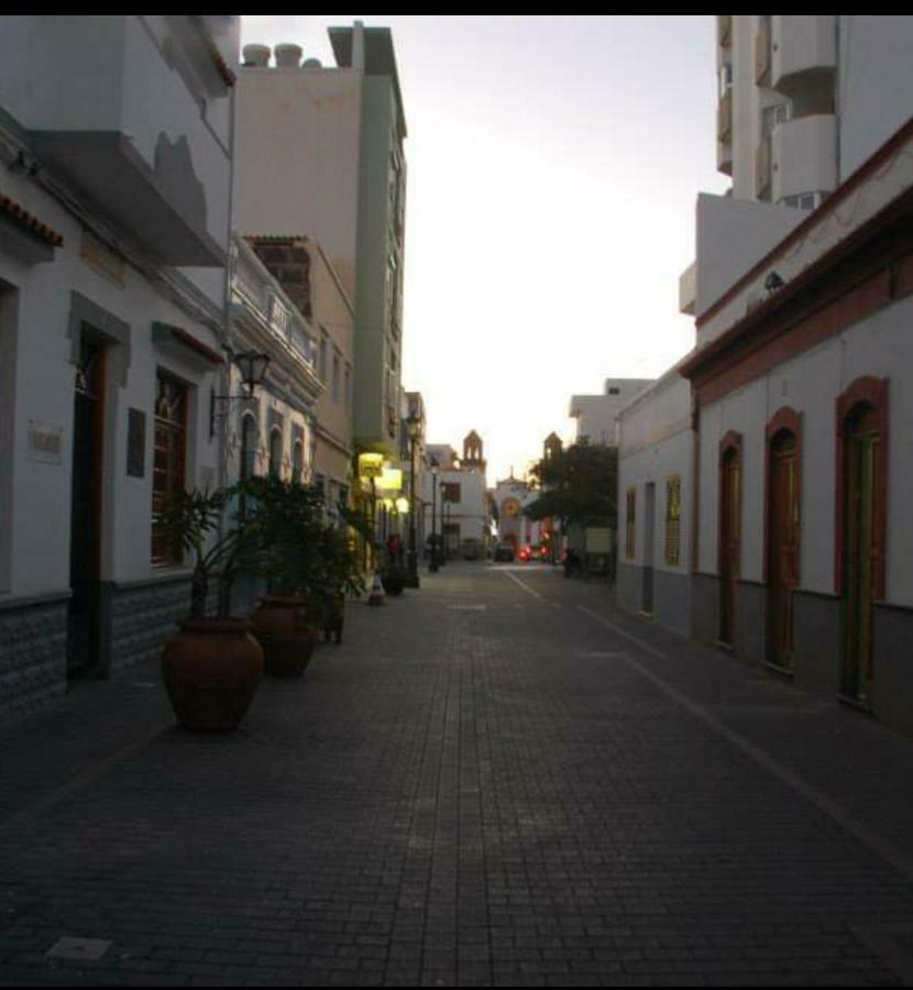 La Real Homestay *