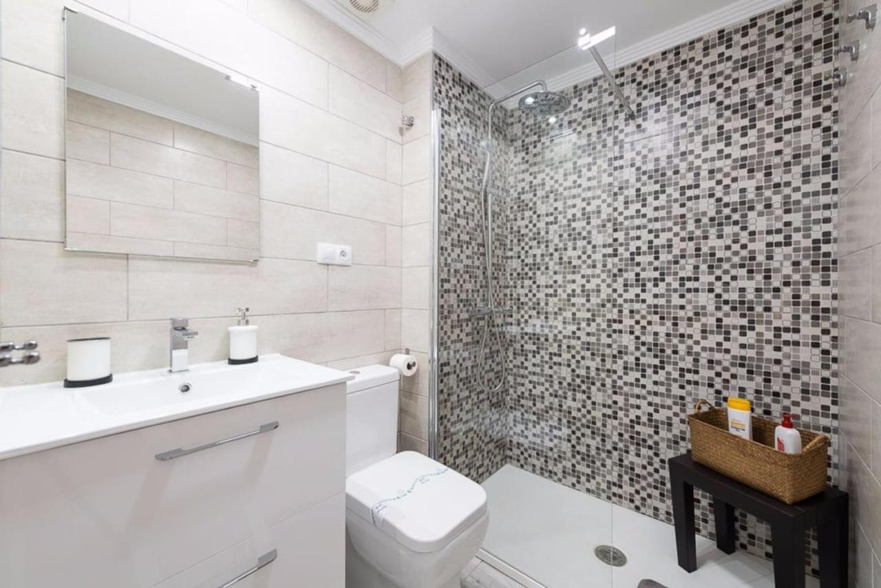 4 Minutes Walk From Yumbo Apartamento