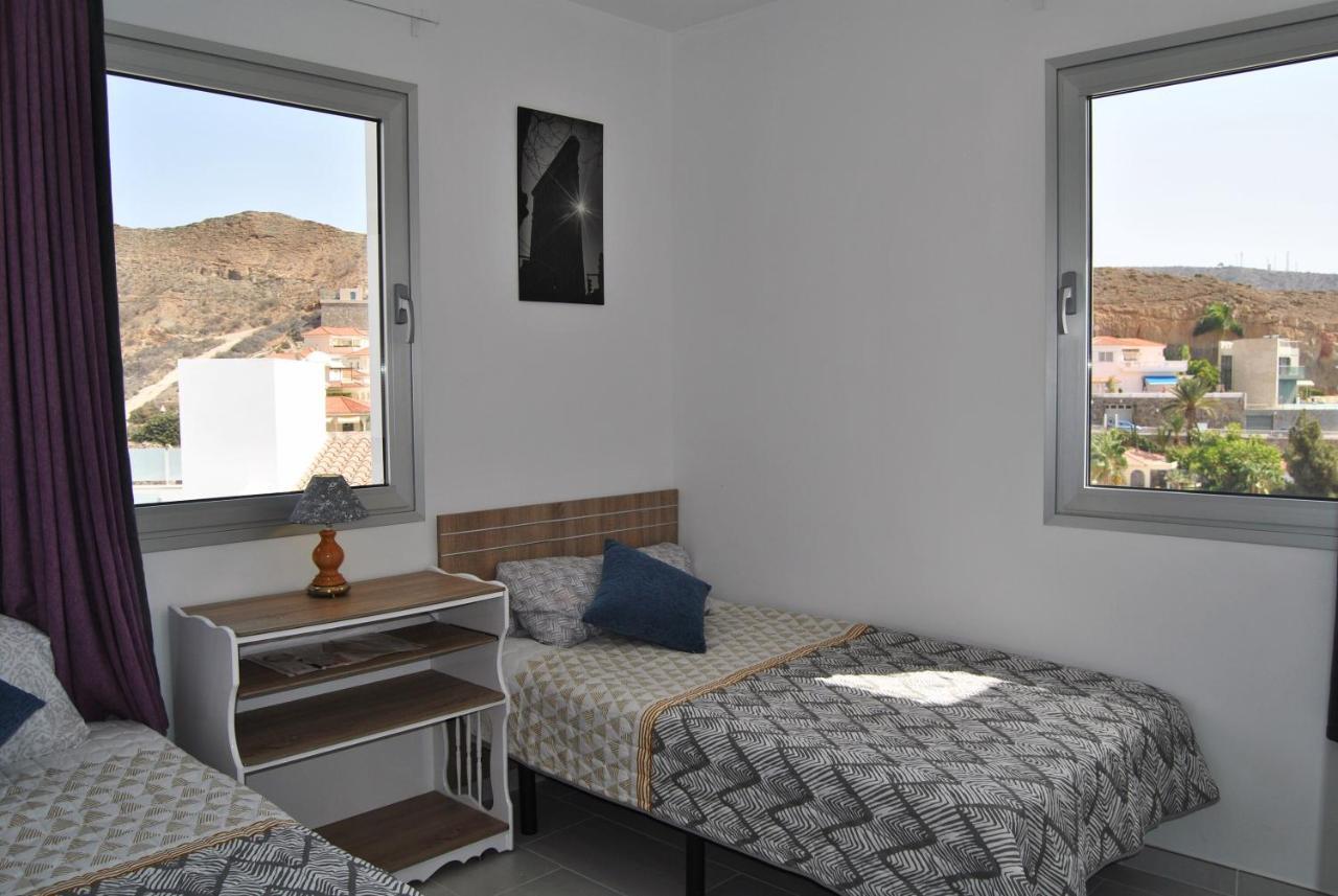 Big Tauro With Private Heated Saltwater Pool & Jacuzzi & Bbq & Game & Arcade Games Villa *