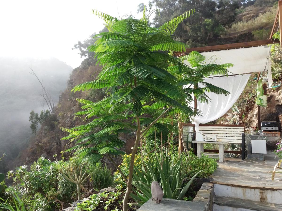 La Cueva De Angel Bed & Breakfast *