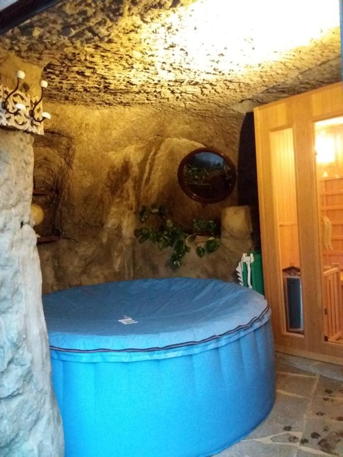 Bed & Breakfast La Cueva De Angel *