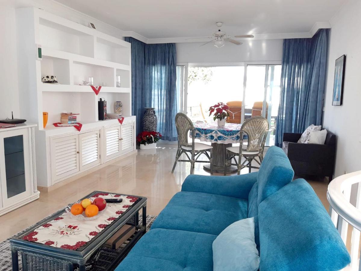 4 Bedrooms With Private Pool Enclosed Garden And Wifi At De Tirajana Villa